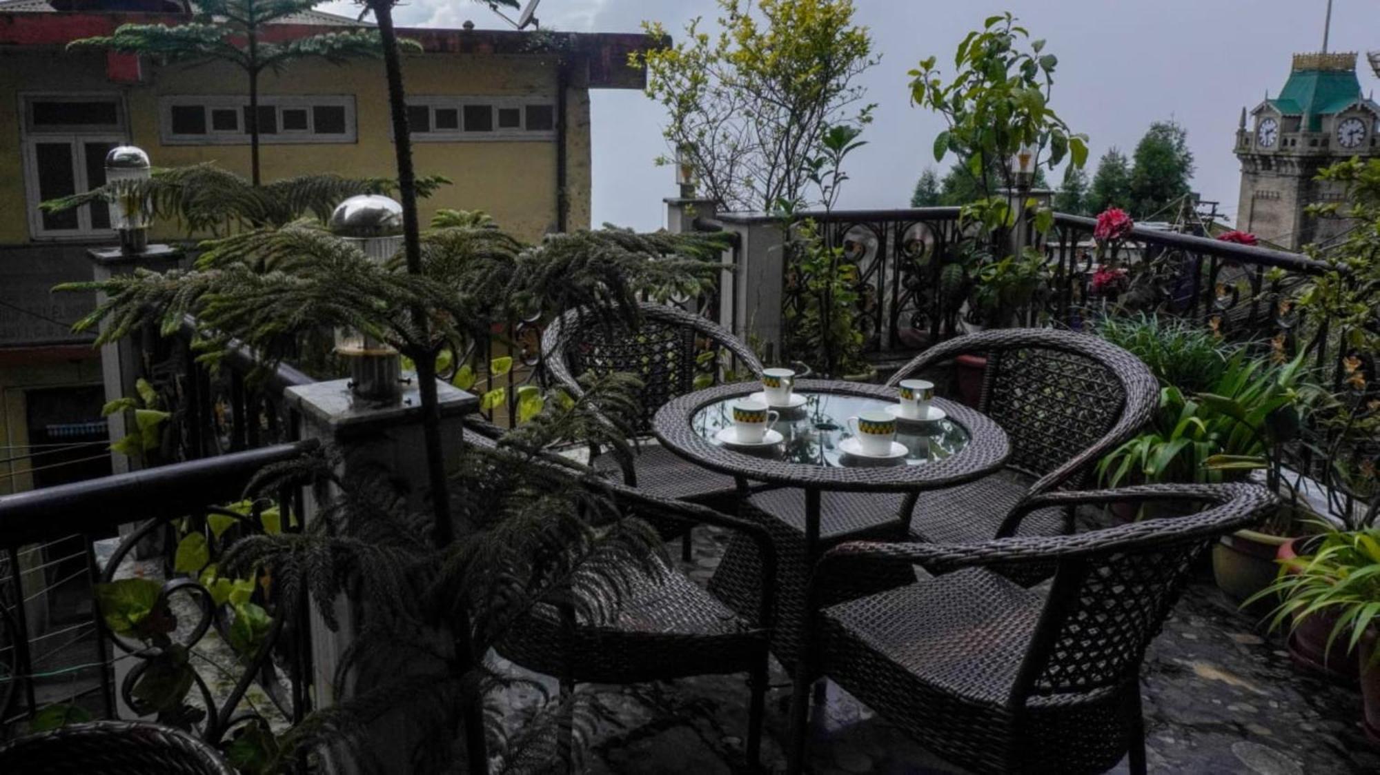 Grg Broadway Mall Road Darjeeling By Royal Collection Hotel Екстериор снимка